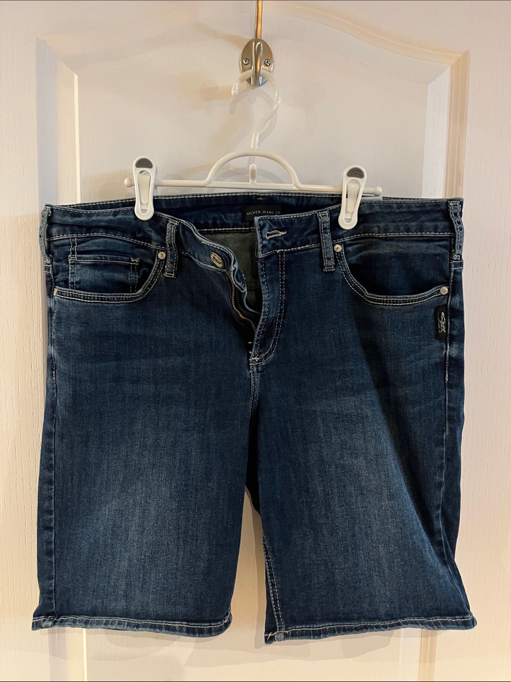 Silver Jeans dark blue denim Bermuda shorts